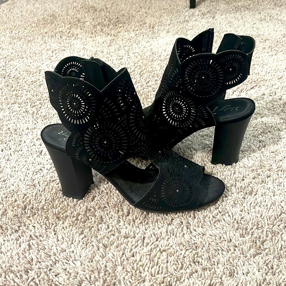 Vintage 7 High Heels